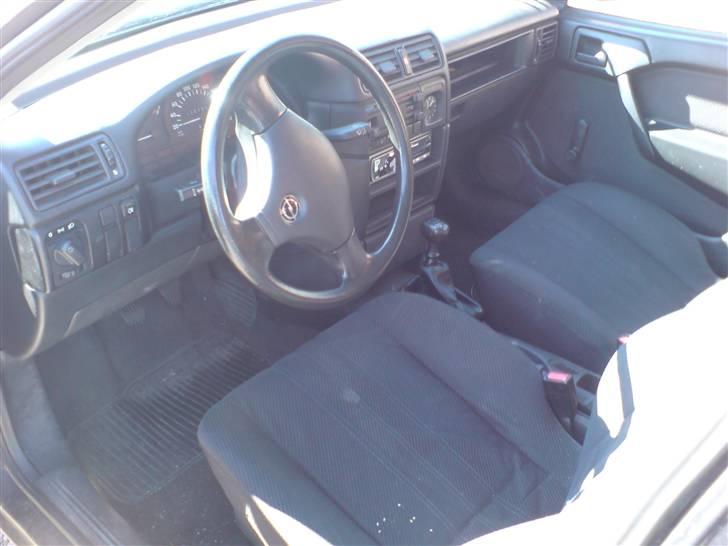 Opel vectra  *Skrottet* - det vellidte sorte indtræk fra vectra billede 7
