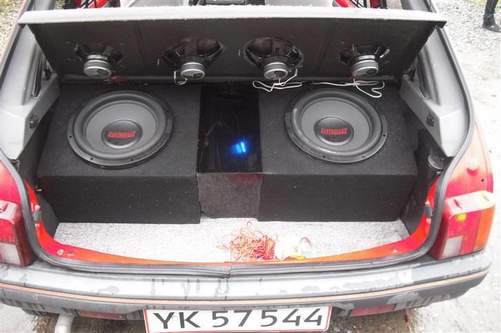 Peugeot 205 solgt! billede 8