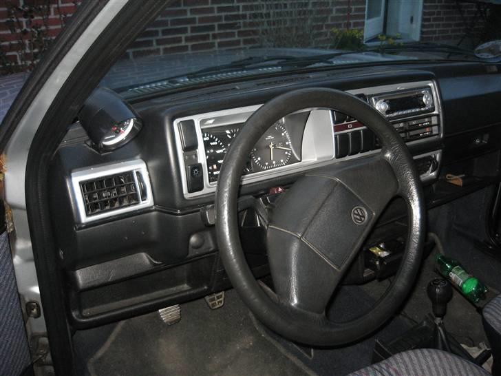 VW Jetta cl TOTAL SKADET billede 16