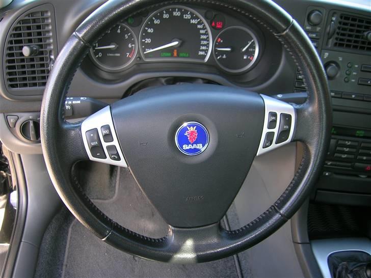 Saab 9-3 1,8T Vector  SOLGT billede 8