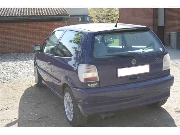 {{currentPhoto.altText}} billede {{currentPhoto.number}}