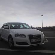 Audi A3 Sportback S-TRONIC