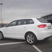Audi A3 Sportback S-TRONIC