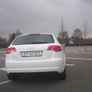 Audi A3 Sportback S-TRONIC
