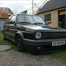 VW Golf 2 pinkfloyd skrottet
