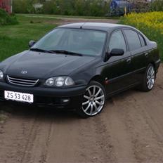 Toyota Avensis 2.0 Sol solgt