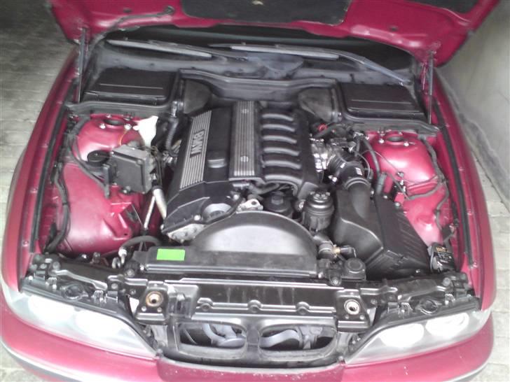 BMW E39 528 --- SOLGT - M50 Manifold billede 12