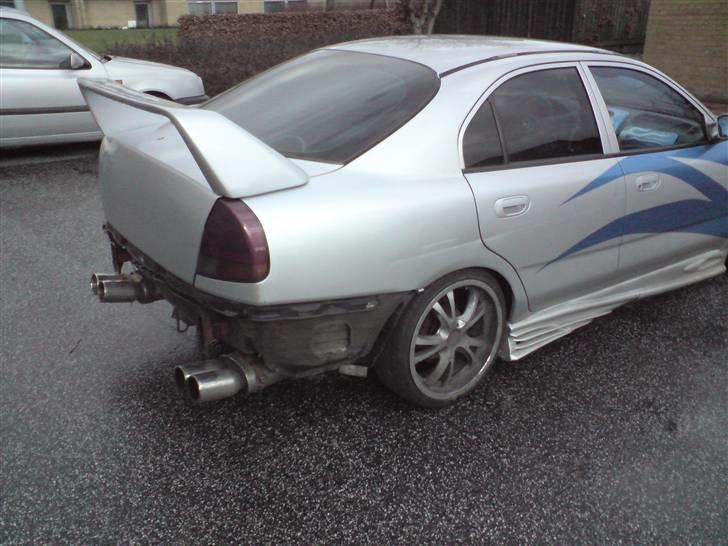 Mitsubishi Carisma - Død.. billede 15