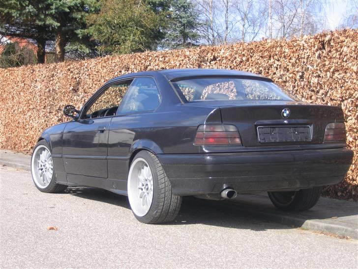 BMW 320 i coupe billede 10