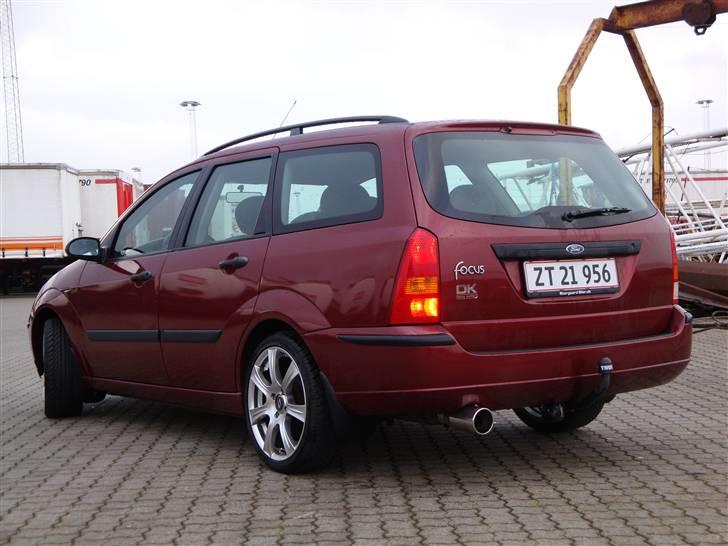 Ford Focus st.car billede 15