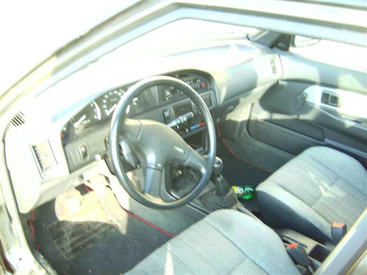 Toyota corolla SOLGT billede 4