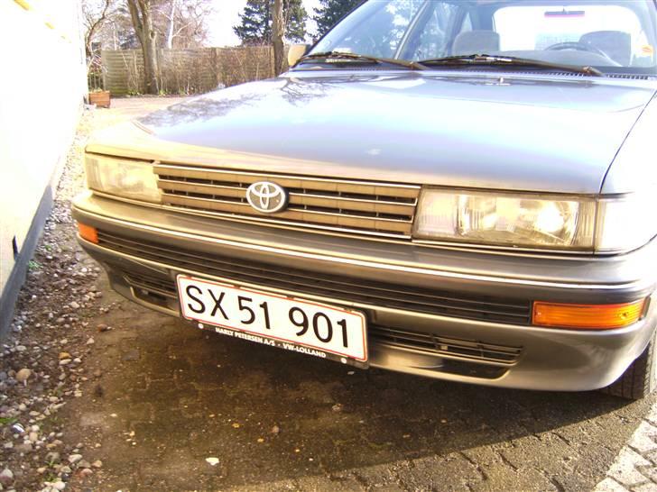 Toyota corolla SOLGT billede 8