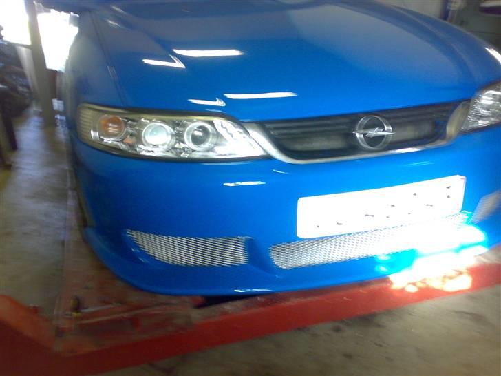 Opel Vectra b - Samlet mangler kun for- og bagrude billede 10