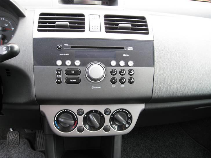 Suzuki Swift *SOLGT* billede 5