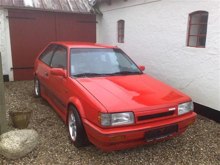 Mazda 323 GT Turbo 4WD billede 9