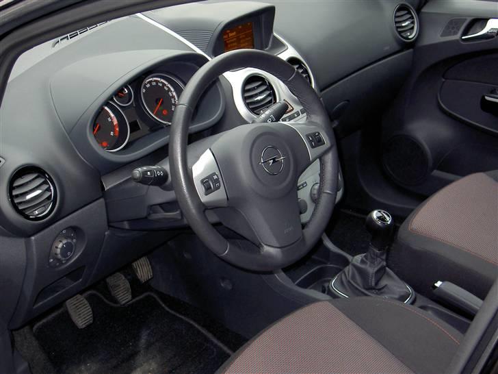 Opel Corsa D 1,7 CDTI sport billede 6