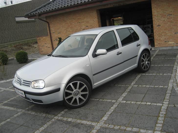 VW golf 4 tilsalg 85000kr billede 1