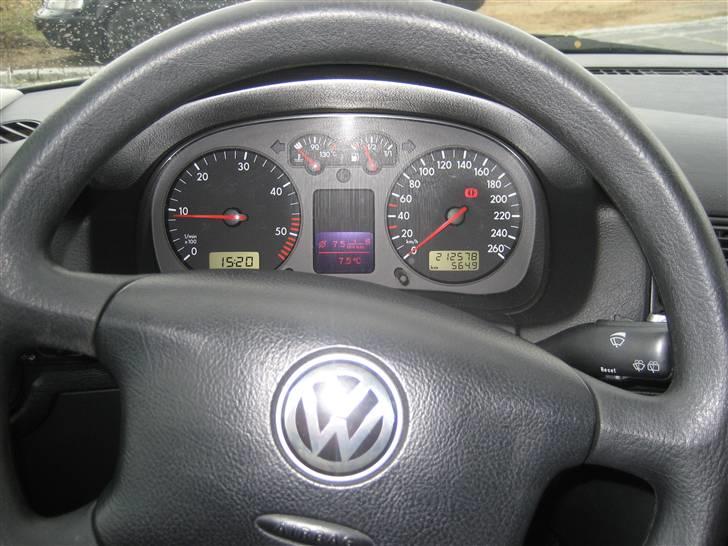 VW golf 4 tilsalg 85000kr billede 2