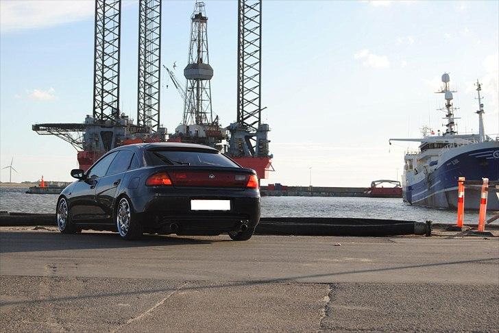 Mazda 323f ba Low-Rida. SOLGT billede 1