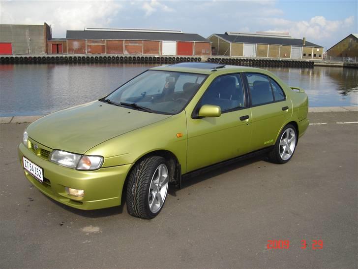 Nissan A 1,6 SR Milano X 1 SOLGT billede 1