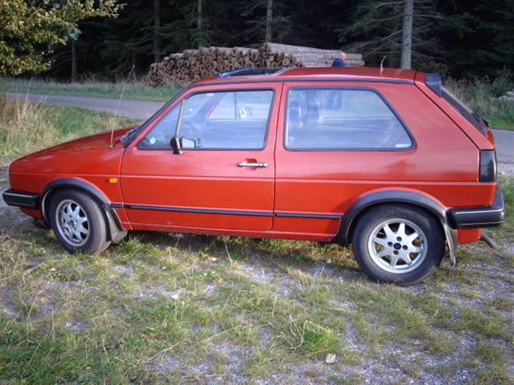 VW Golf 1.8 aut 90 hk- solgt billede 4