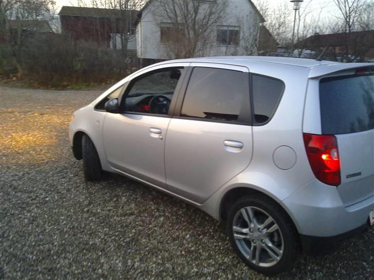 Mitsubishi colt 1.3 intens billede 2