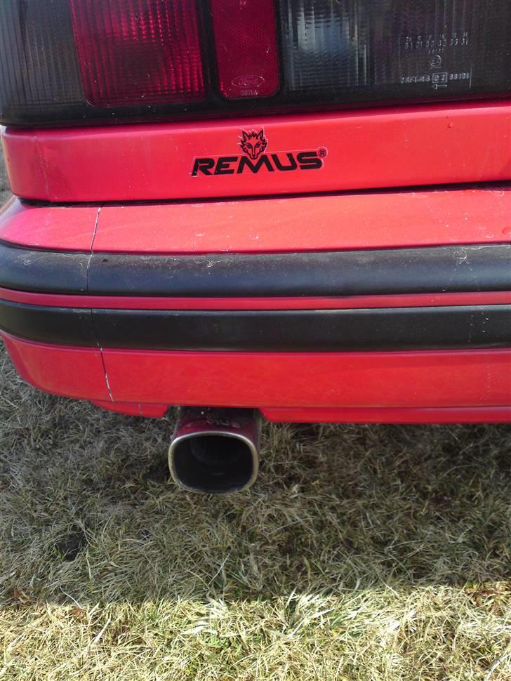 Ford Sierra ( SOLGT) billede 2