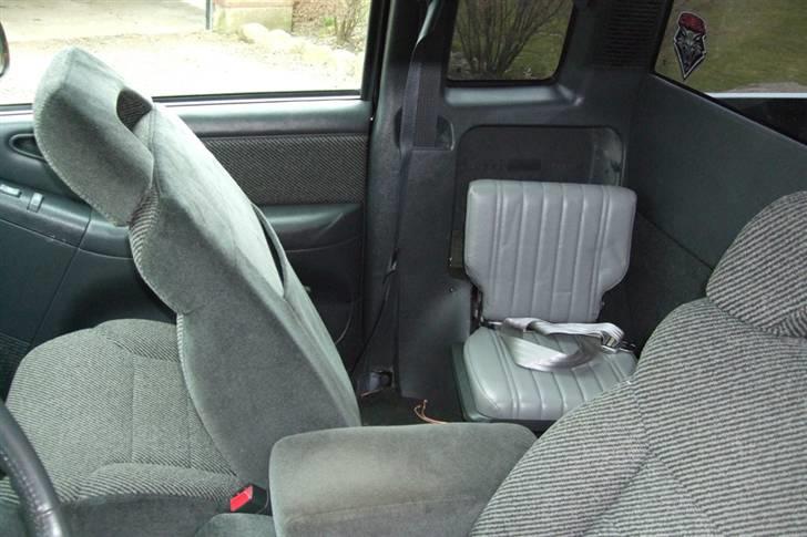 Chevrolet S10 [solgt] - Det lille sæde i bag er dog ikke lovlig at bruge... billede 17