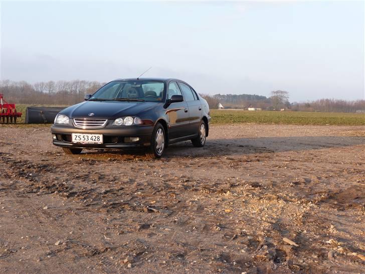 Toyota Avensis 2.0 Sol solgt billede 3