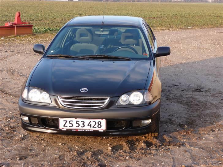Toyota Avensis 2.0 Sol solgt billede 4