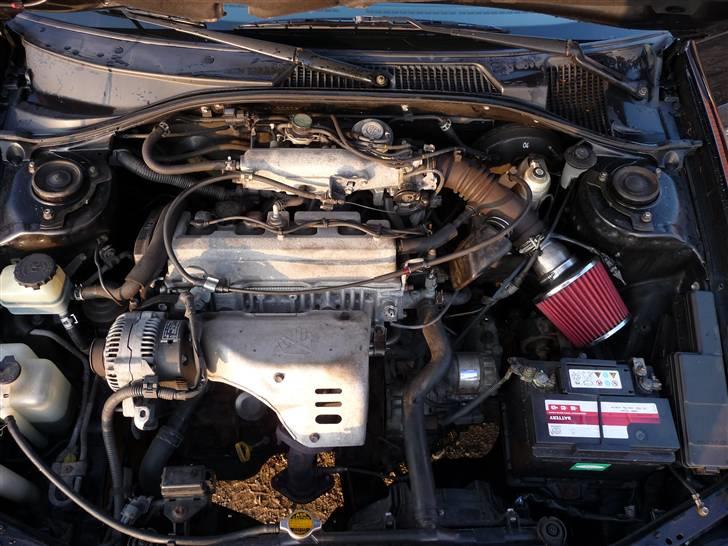 Toyota Avensis 2.0 Sol solgt billede 10