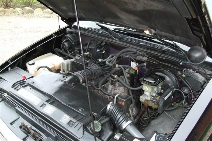 Chevrolet S10 [solgt] - Dejlig lille detalje. det med lys i motorrum... billede 19