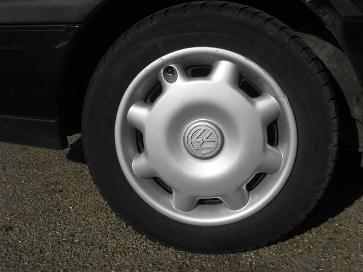 VW Vento - 14" Hjul. Så bliver vedligeholdelsen ikke meget billigere :-)  billede 10
