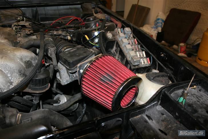 BMW E21 323i SOLGT billede 3