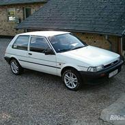 Toyota corolla DX 1.3 12v (solgt