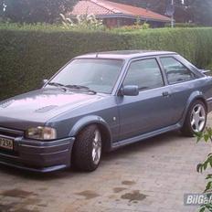 Ford escort rs turbo