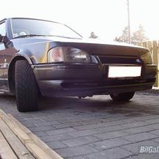 Ford Escort XR3I