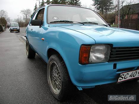 Opel Kadett C - Totalskadet - Lidt feeee´ er den da :-) billede 1