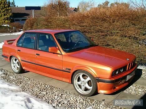 BMW 325i Turbo billede 1