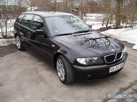 BMW 320d Touring billede 1