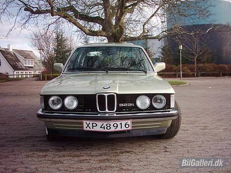 BMW e21 323i billede 5