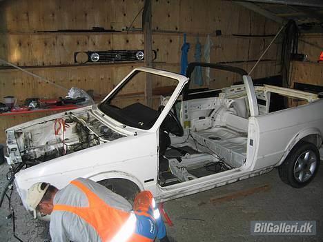 VW cabriolet - De sørgelige rester billede 4