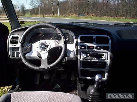 Nissan Primera *SOLGT* billede 9