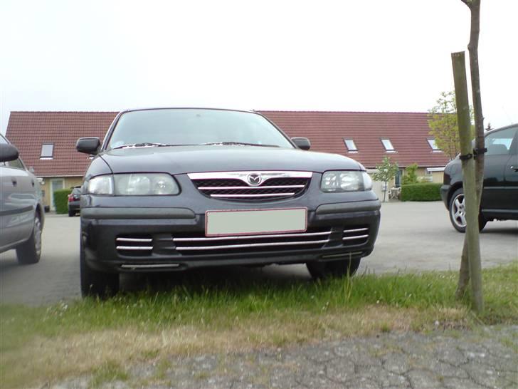 Mazda 626 GLX 2,0 "SOLGT" billede 2