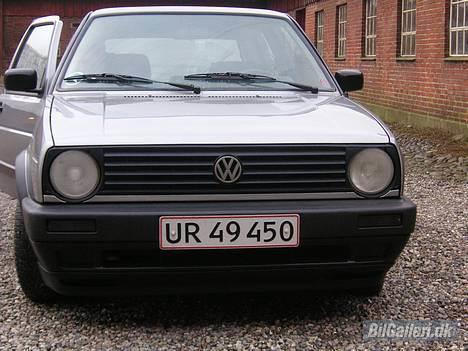 VW golf 2 (SOLGT) billede 1