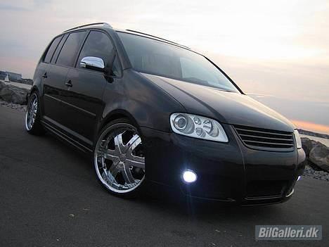 VW Touran 2.0 TDI DSG *SOLGT billede 2