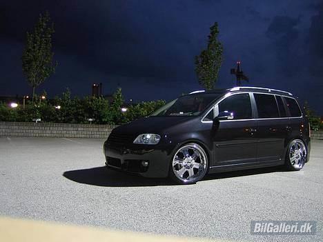 VW Touran 2.0 TDI DSG *SOLGT billede 9