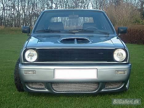 VW polo coupé SOLGT billede 1