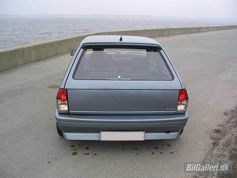 VW polo coupé SOLGT billede 3