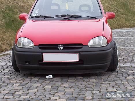 Opel Corsa b Sport 1.4 (solgt) billede 2